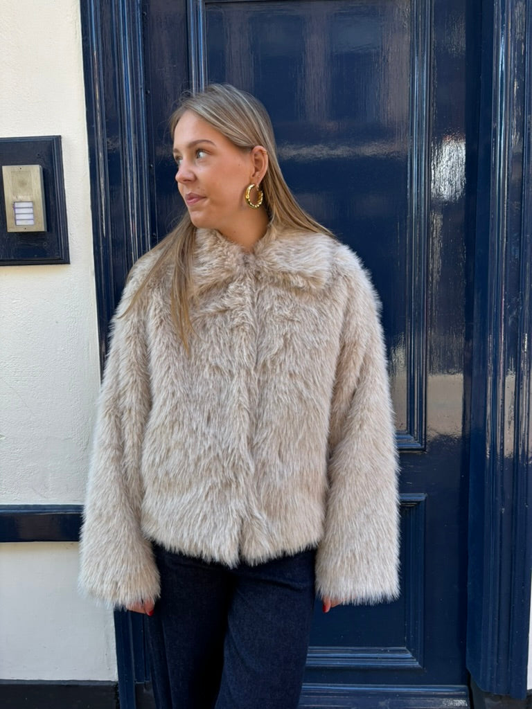 Suzy fur jacket beige