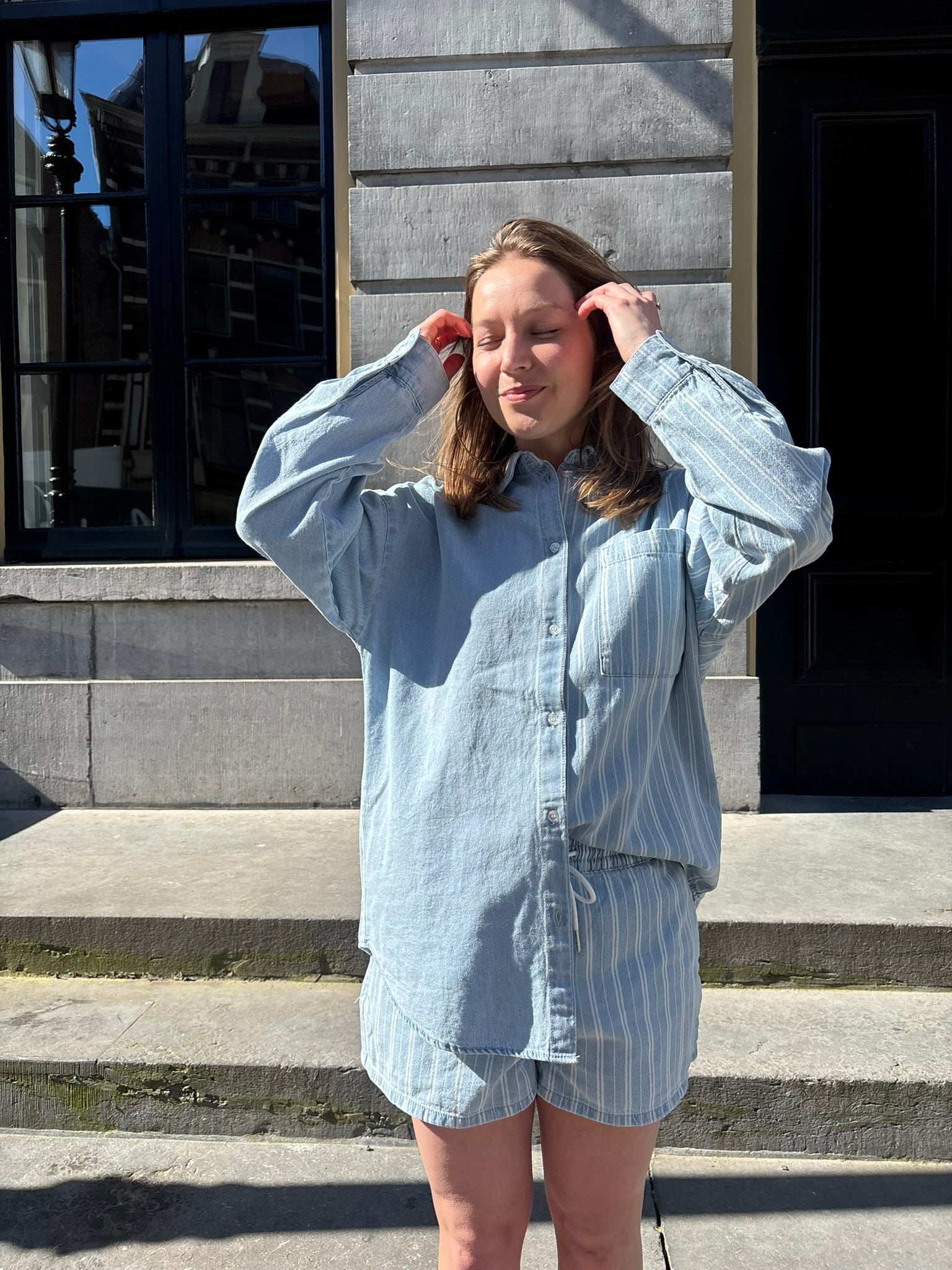 Indy gestreepte blouse licht denim blauw