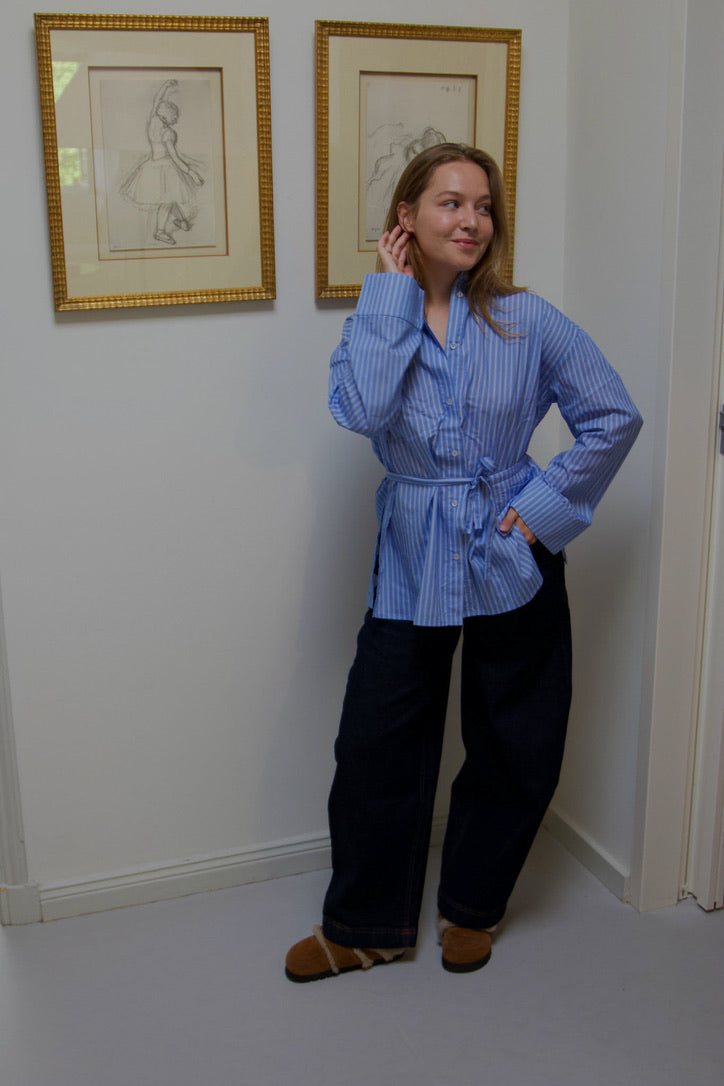 Noa unwashed barrel jeans