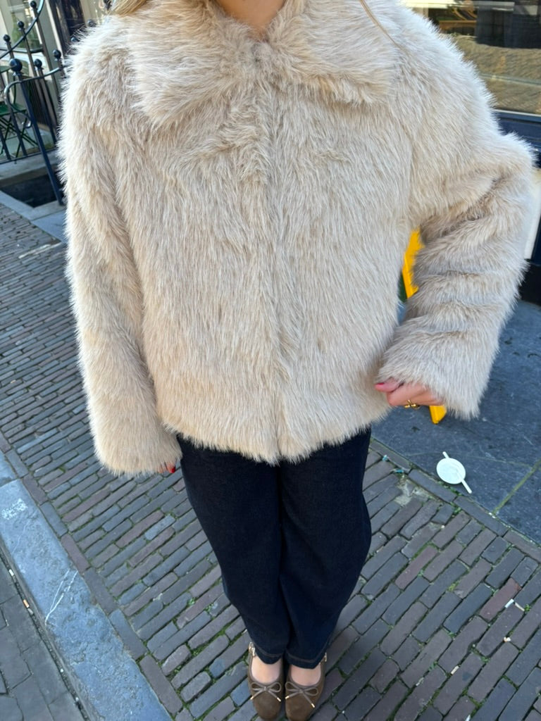 Suzy fur jacket beige