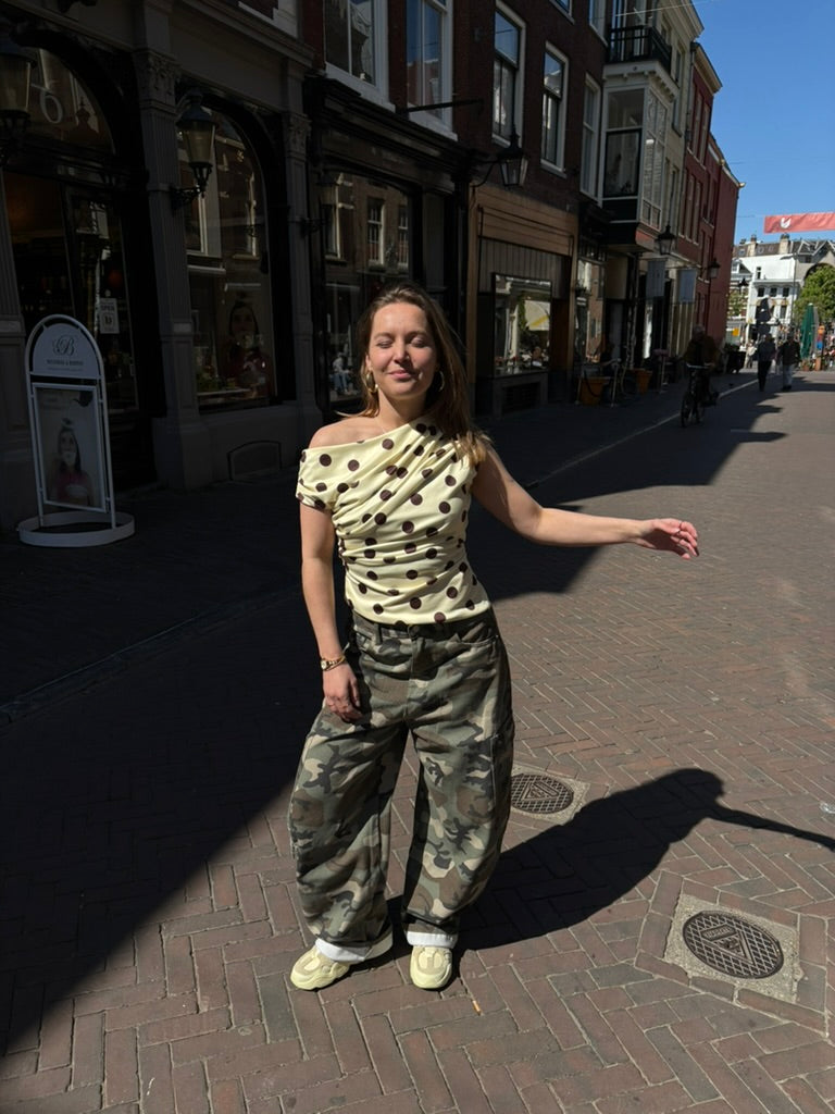 Fien top off-shoulder polka dot geel/zwart
