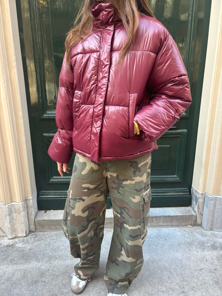 Ally pufferjas burgundy