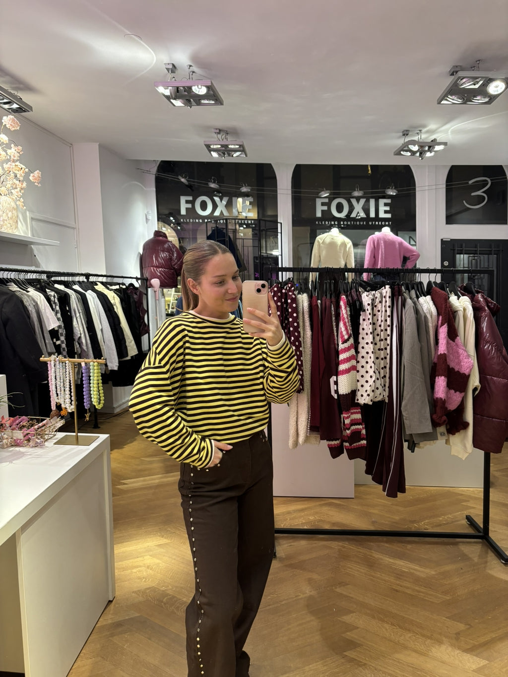 Niara jeans met studs brown